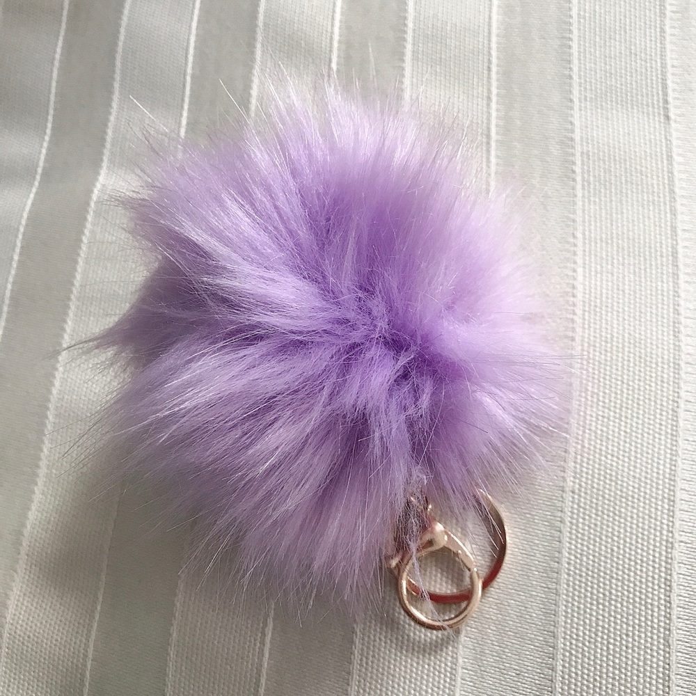 Purple Fur Keychain - Picture 3 of 4